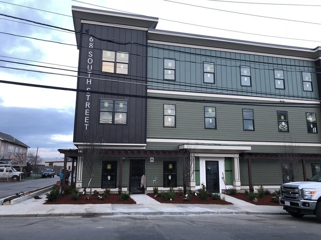 68 South - Photo 1