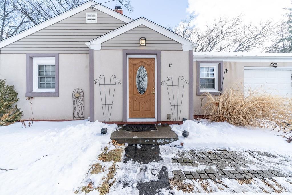 17 Eldridge St - Photo 1
