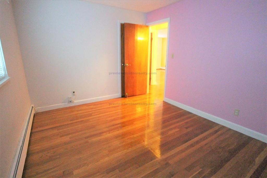 40 Whitman - Photo 1