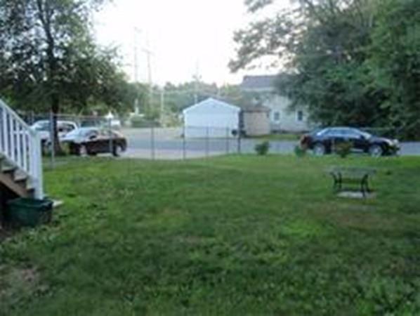 957 Temple St - Photo 1