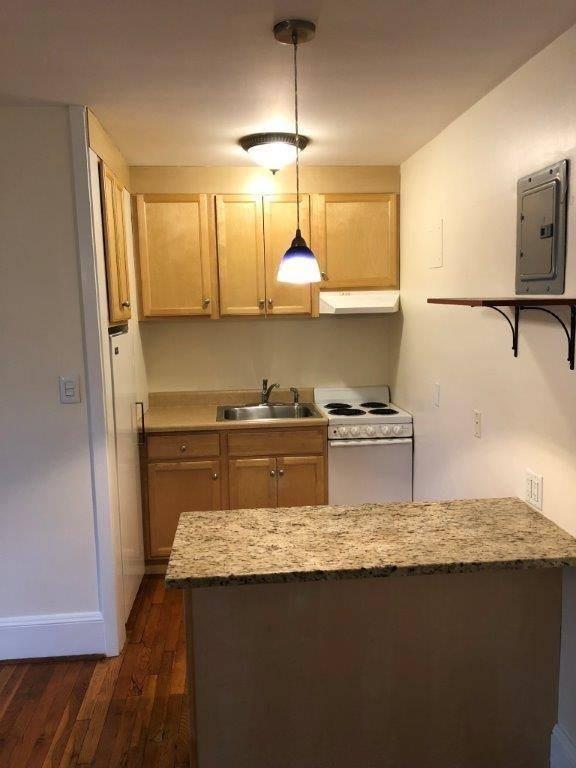 120 North Ave - Photo 1