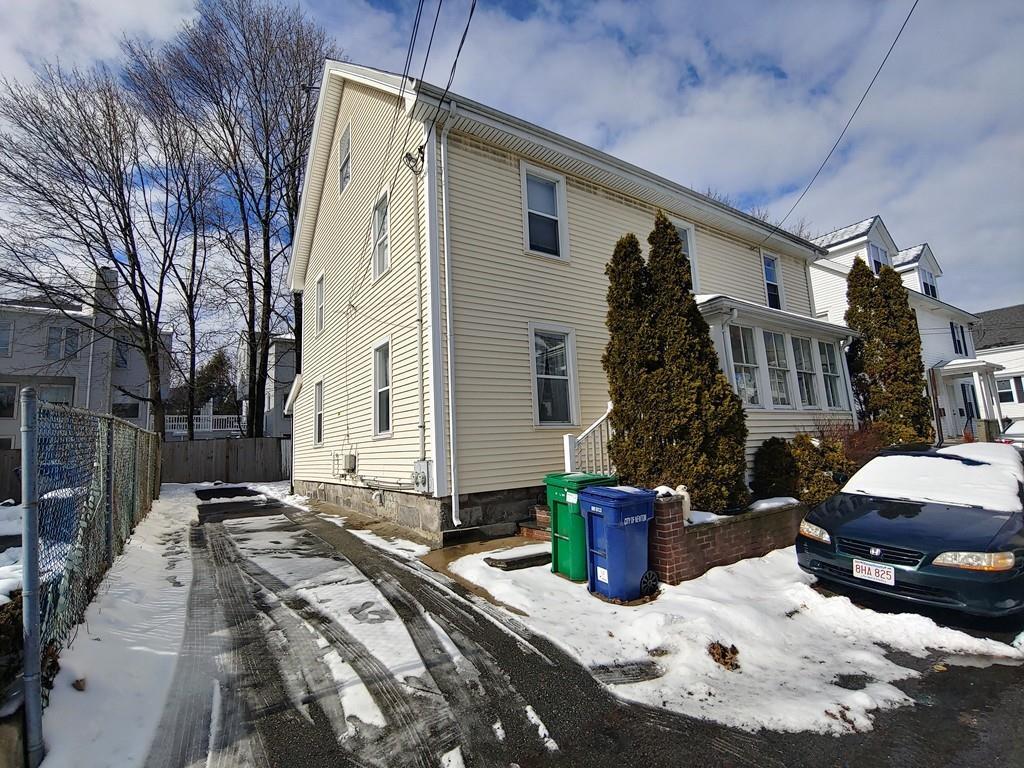7 Cottage Place - Photo 1