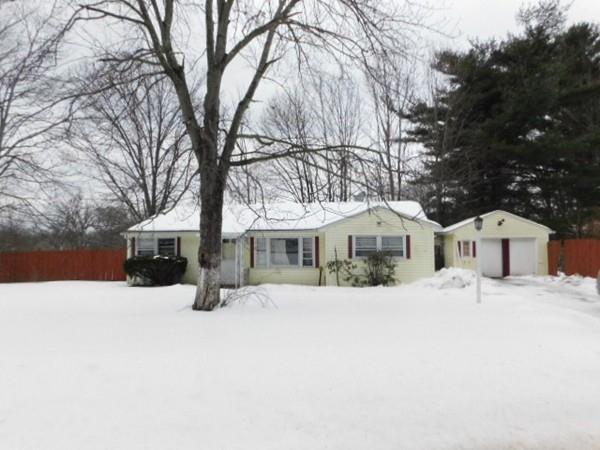 492 Gifford - Photo 1