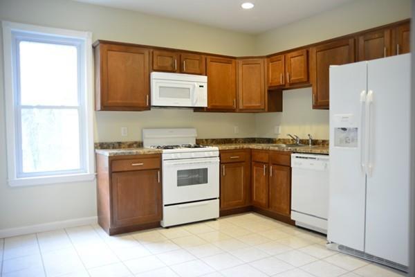 67 Dakota St - Photo 1