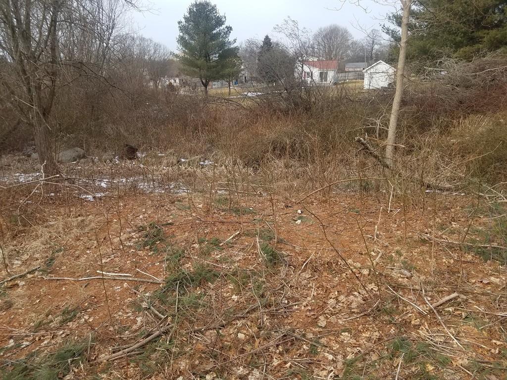 105 Porter St - Photo 1
