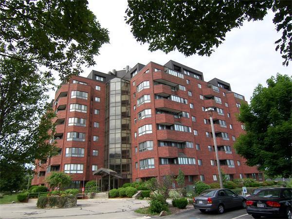 200 Burkhall St - Photo 1