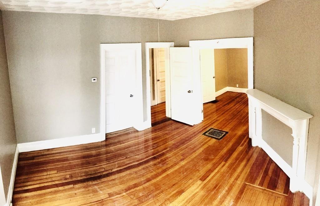 40 Robinson Street - Photo 1