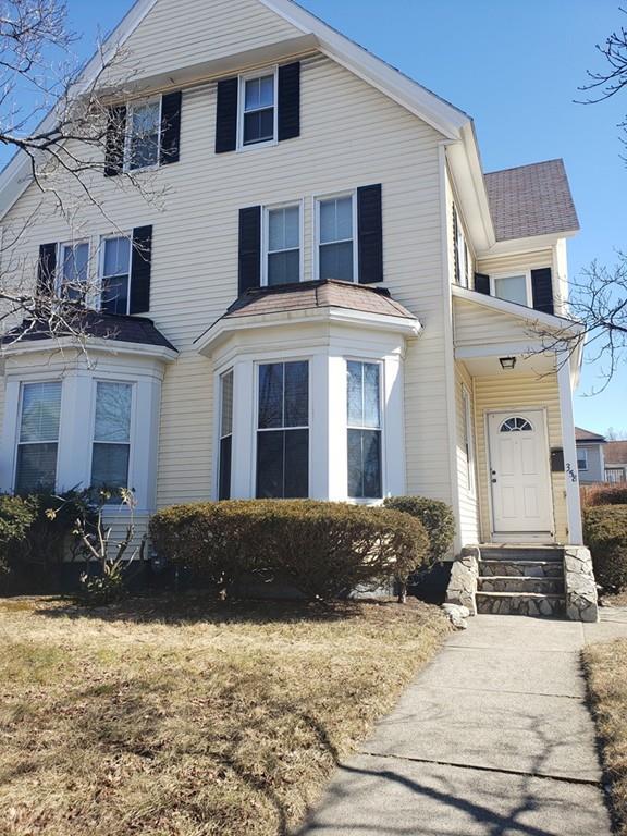 358 Hollis St - Photo 1