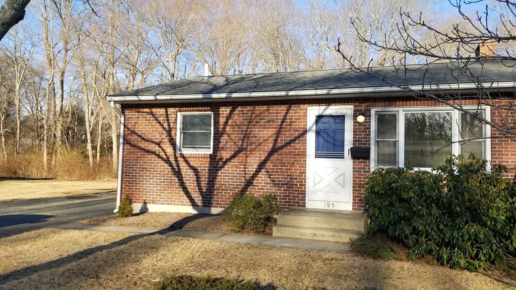 195 Manzella Ct - Photo 1