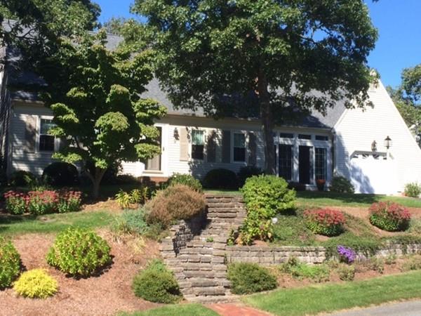 9 Leeward Ln - Photo 1