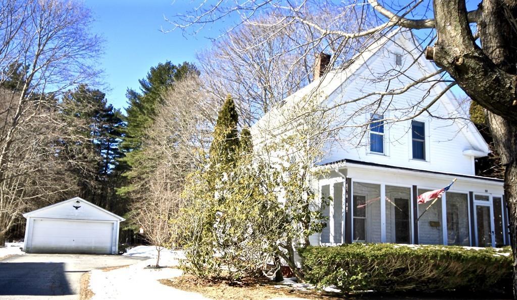 59 Maple St - Photo 1