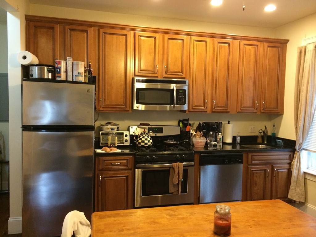 178 Hillside Street - Photo 1