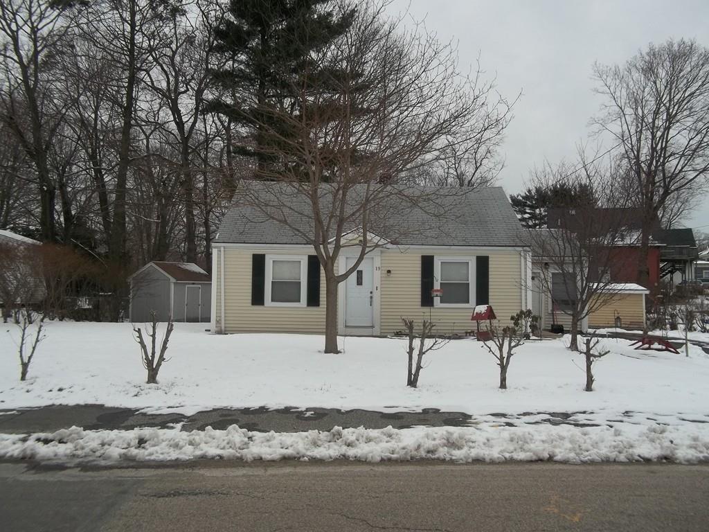 19 Bushee St - Photo 1