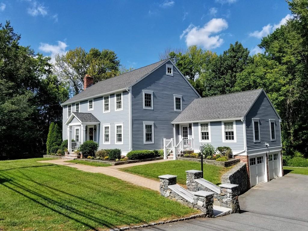 284 Salem Street - Photo 1