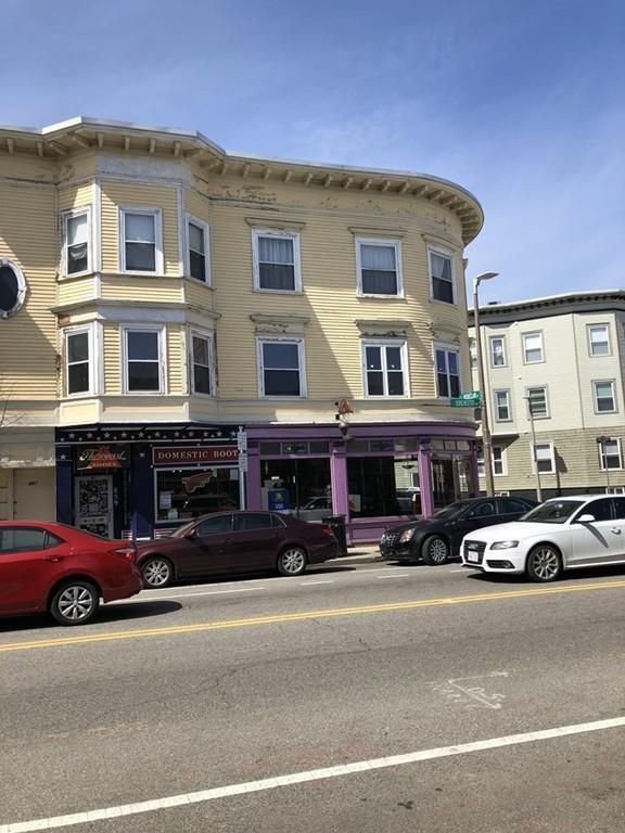 861 Dorchester Ave - Photo 1