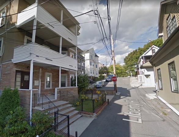 121 Liberty Rd - Photo 1