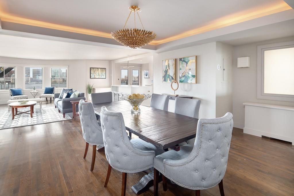 242 Beacon St - Photo 1