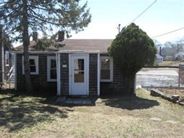 26 Pinehurst - Photo 1