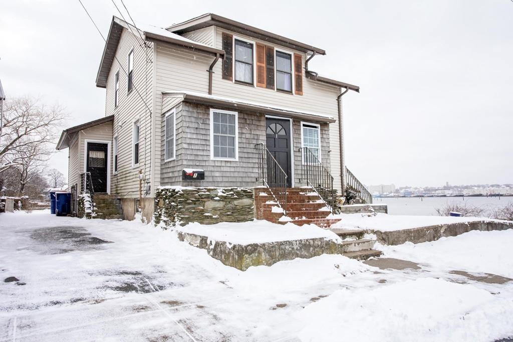 1 Hedge St - Photo 1