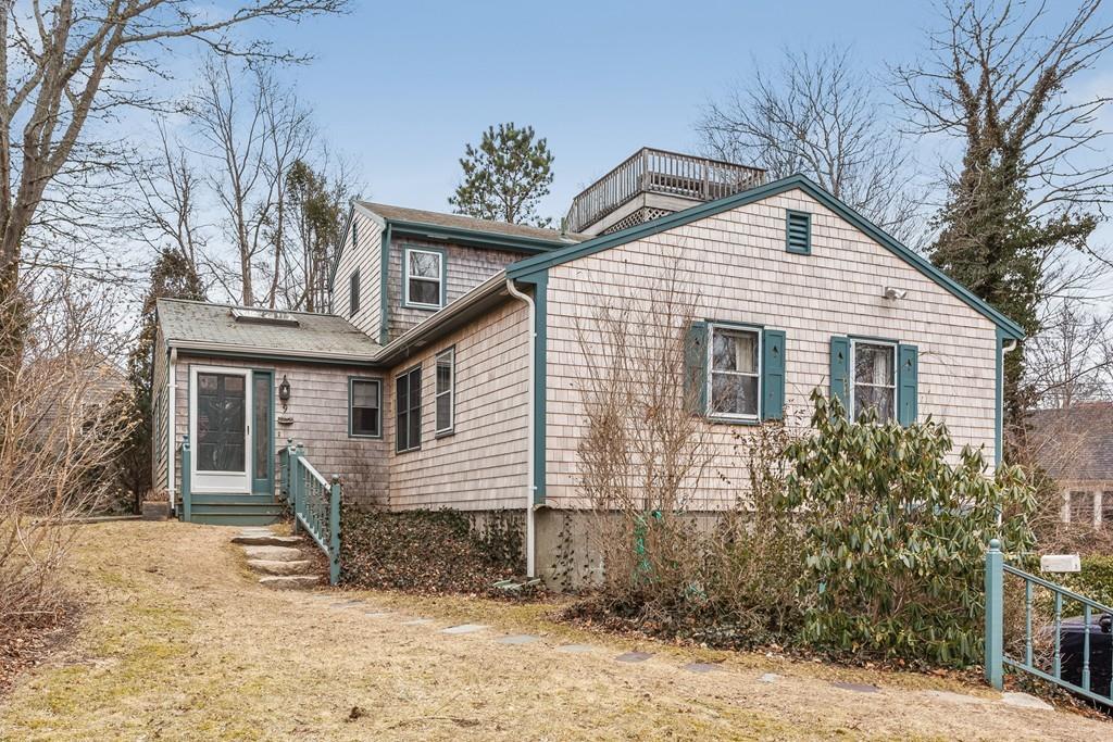 9 Strawberry Hill Rd - Photo 1