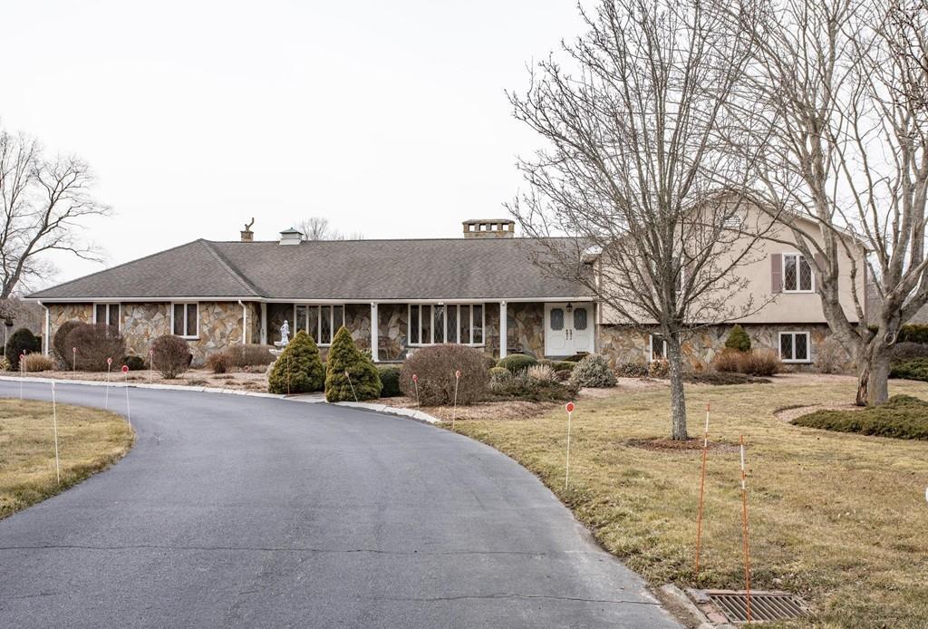 883 Sanford Rd. - Photo 1