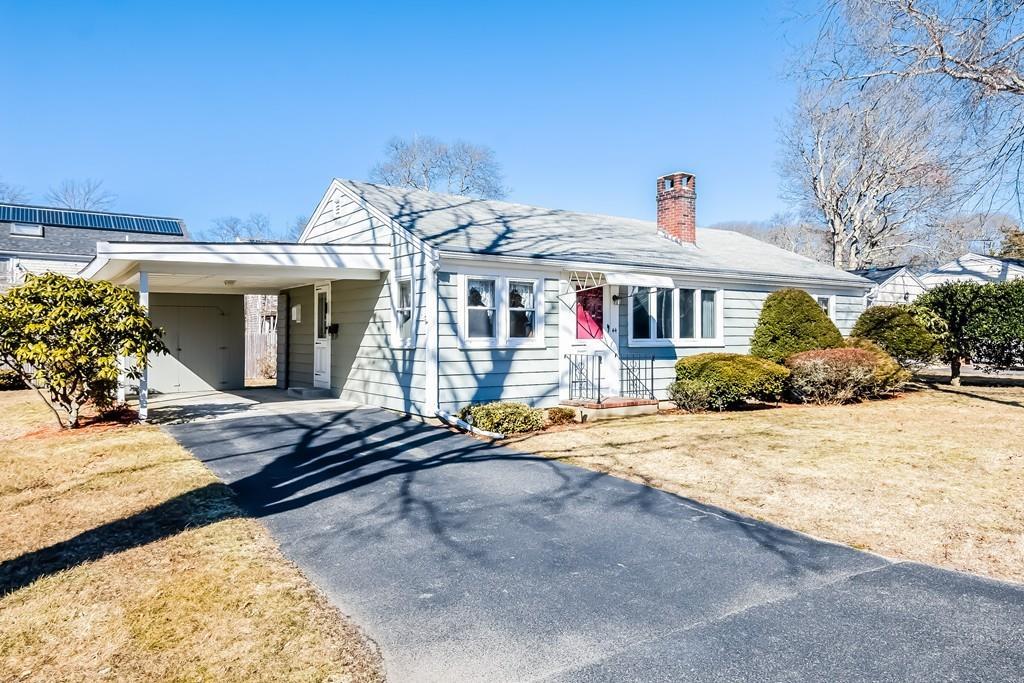 44 Russell Rd - Photo 1