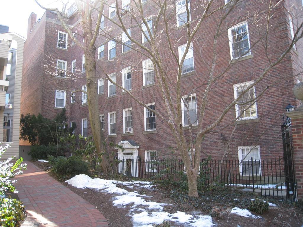 16 Chauncy - Photo 1