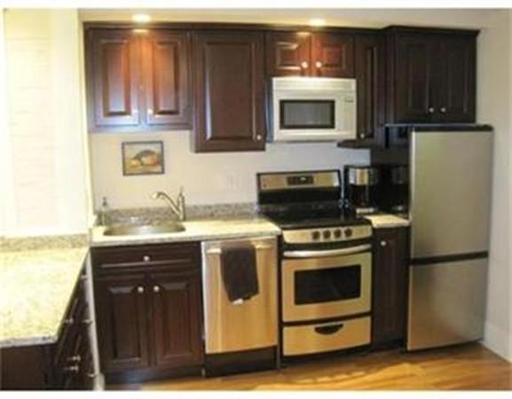 194 Marlborough St - Photo 1
