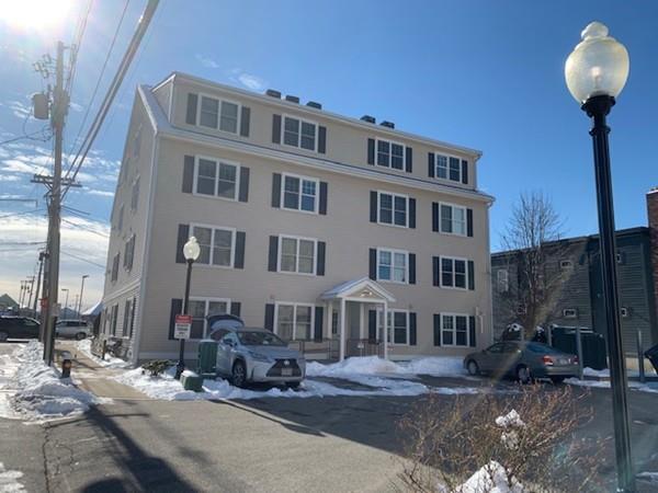 10 Porter St - Photo 1