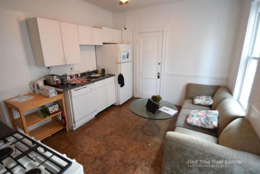 27 Ashford - Photo 1