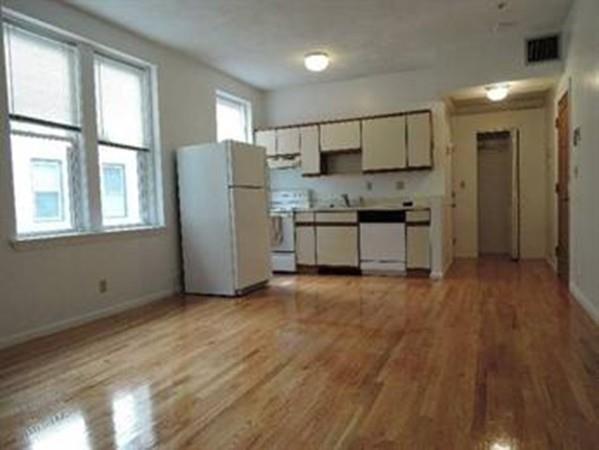 1427 Commonwealth Avenue - Photo 1