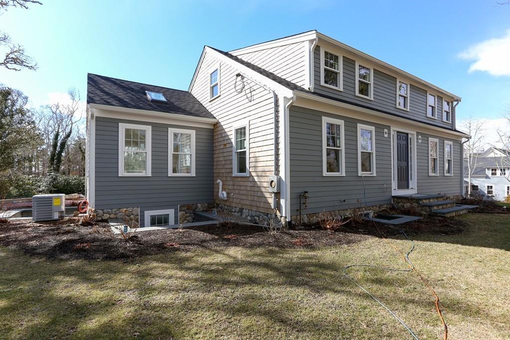 316 Bank Street - Photo 1