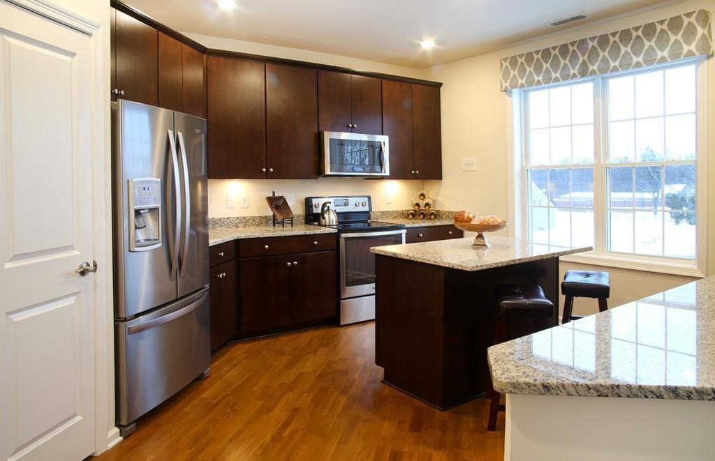 200 Martins Landing - Photo 1
