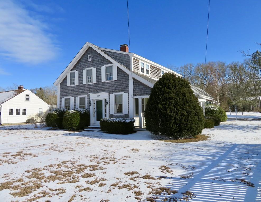 119 Chase St - Photo 1