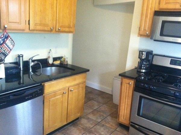 21 Pratt - Photo 1