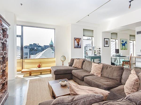 725 Harrison - Photo 1