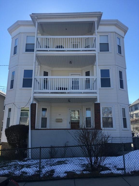 108 Farquhar Street - Photo 1