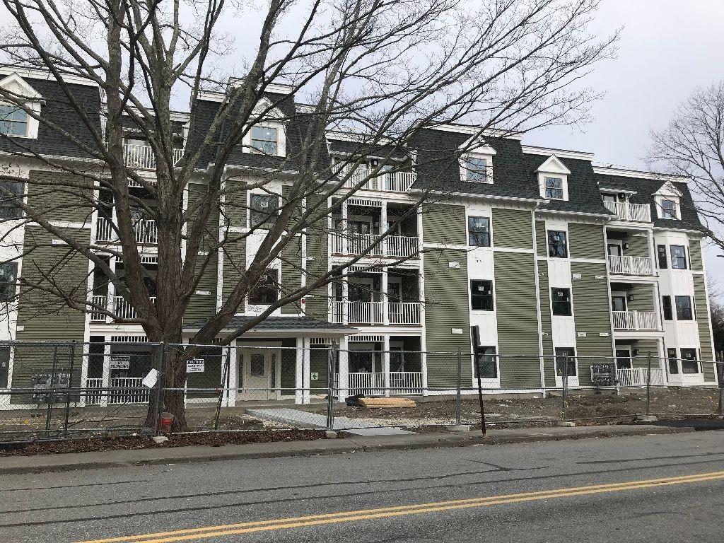 4 Mayflower Ave. - Photo 1