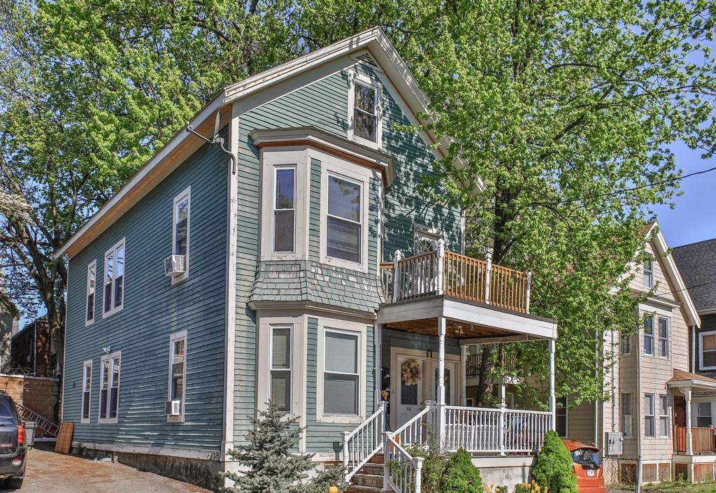 46 Tuttle St - Photo 1