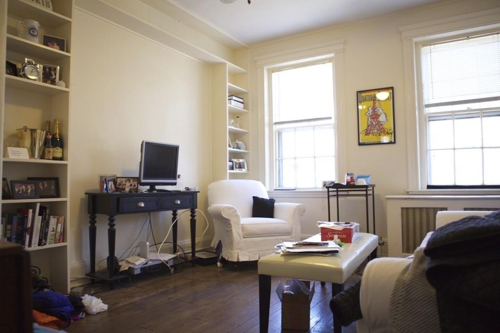 82 West Cedar Street - Photo 1