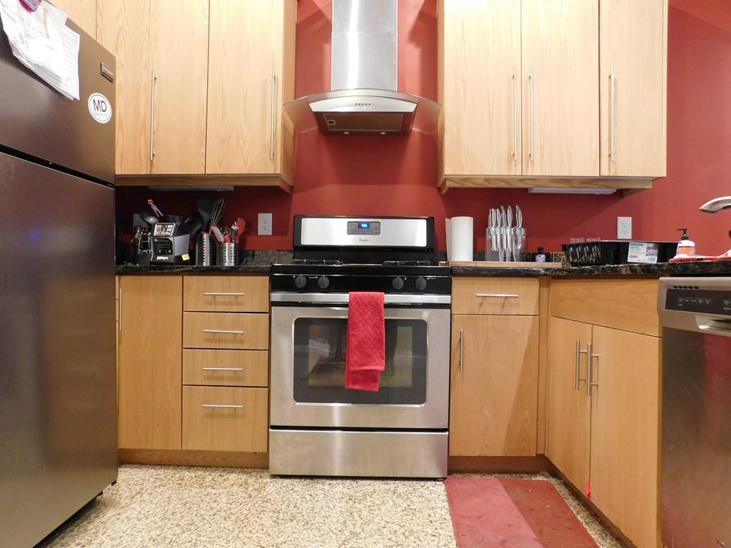 8 Bard Avenue - Photo 1