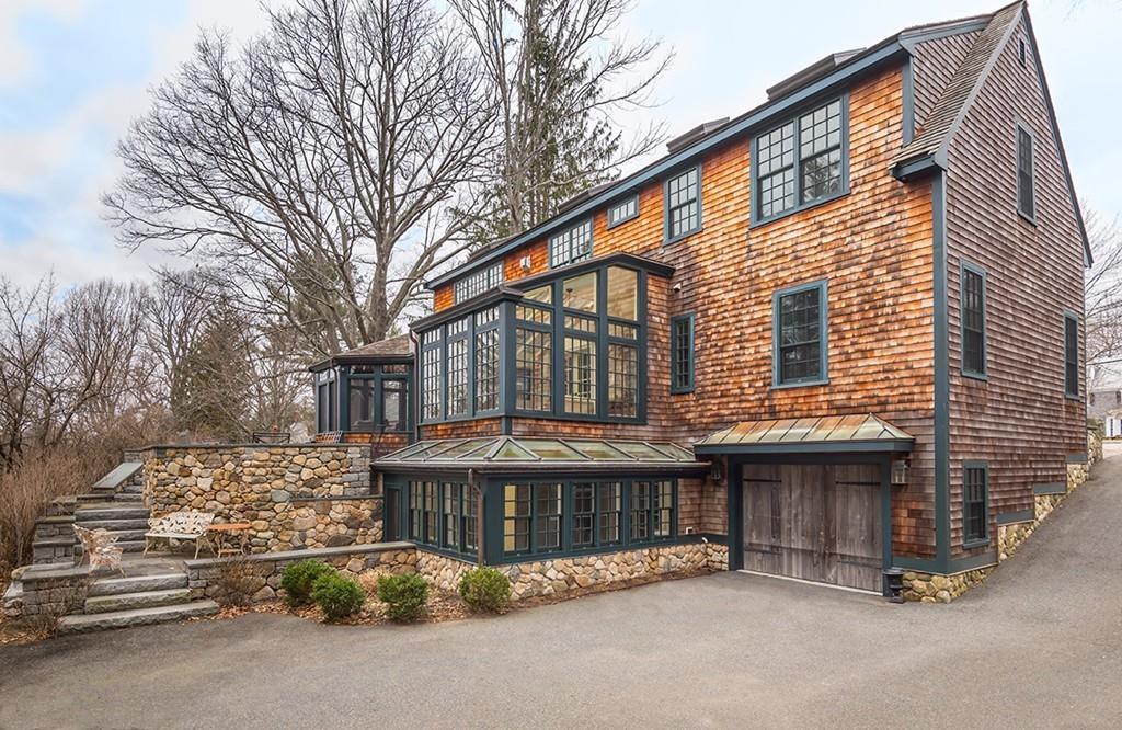 67 Salem Street - Photo 1