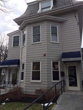 208 Holland St - Photo 1