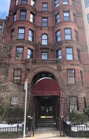 295 Beacon - Photo 1