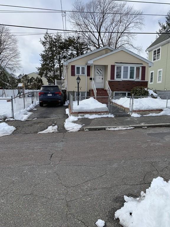 34 Essex St - Photo 1