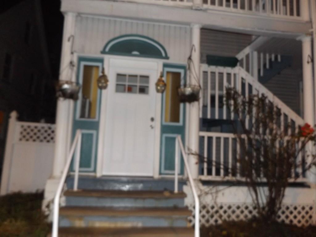 313 Main St - Photo 1