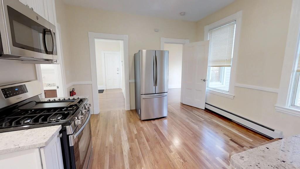 413 Washington St - Photo 1