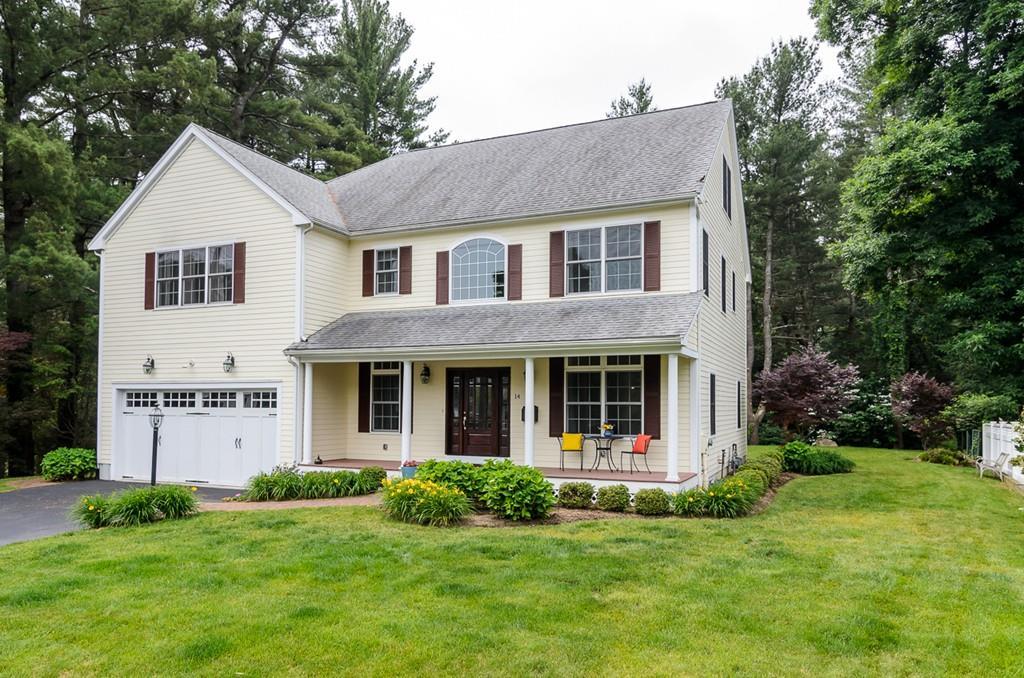 14 Halsey Ave - Photo 1