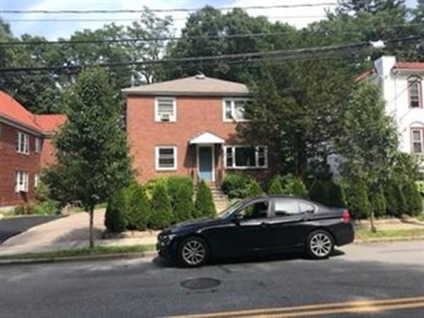 450 Lowell Ave - Photo 1