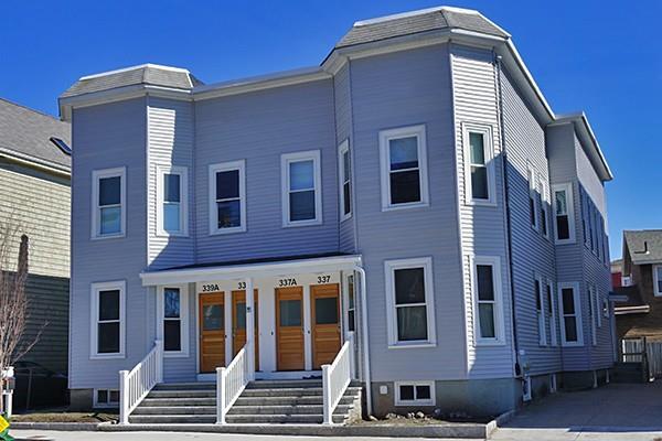 339 Beacon St - Photo 1